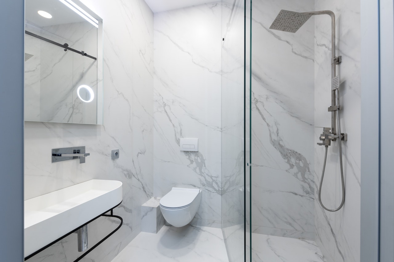 Modern bathroom with white and gray tile