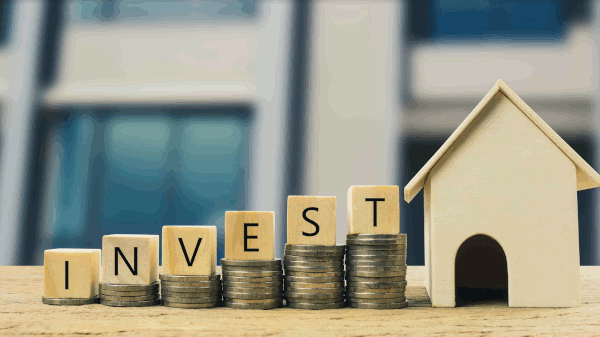 Should i buy a house or flat 2024 for investment