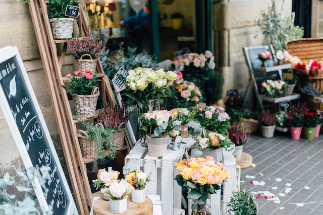 Florist, a varity of flowers for sale