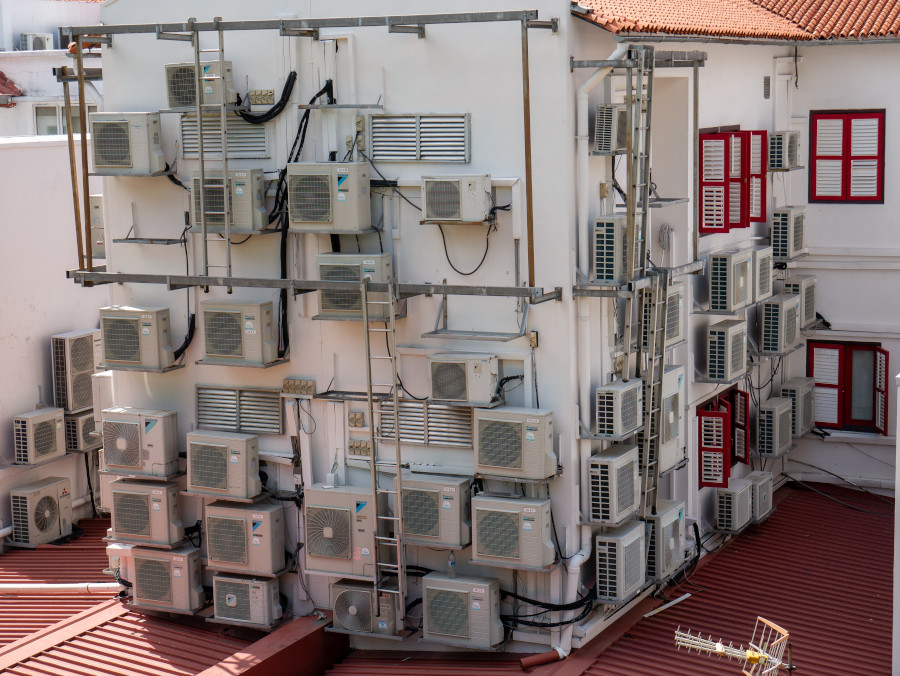 Mulitiple air conditioning units on a house