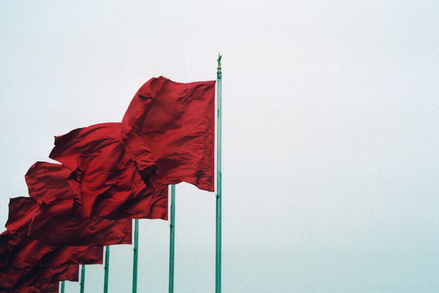 6 red flags
