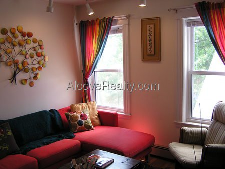 3 Bedroom Apartment for Rent in Somerville - Near Porter, MA