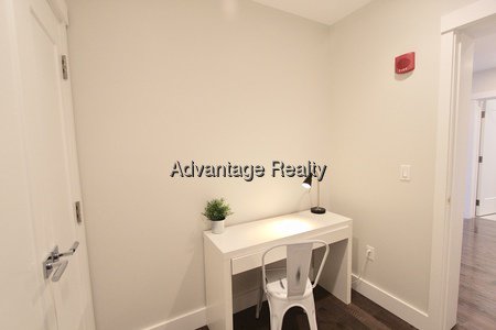 2 Bedroom Apartment for Rent in Somerville - Prospect Hill, 