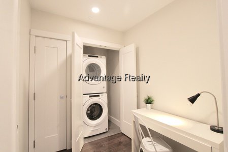 2 Bedroom Apartment for Rent in Somerville - Prospect Hill, 