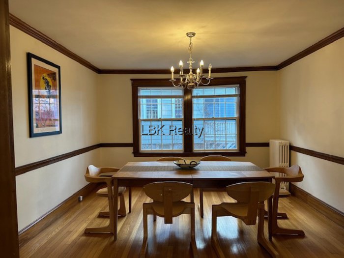 2 Bedroom Apartment for Rent in Newton - Newtonville, MA
