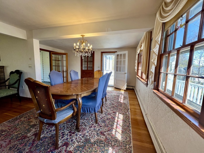 3 Bedroom Apartment for Rent in Lexington, 