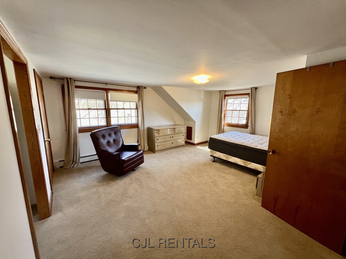 3 Bedroom Apartment for Rent in Lexington, 