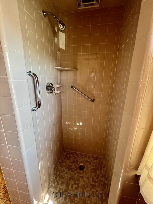 3 Bedroom Apartment for Rent in Lexington, 