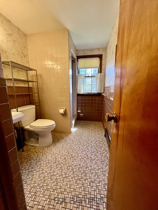 3 Bedroom Apartment for Rent in Lexington, 