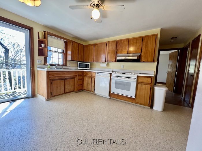 3 Bedroom Apartment for Rent in Lexington, 