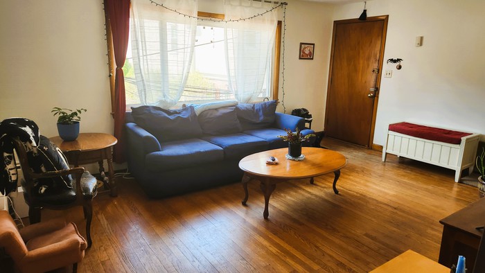 2 Bedroom Apartment for Rent in Boston - Brighton, 