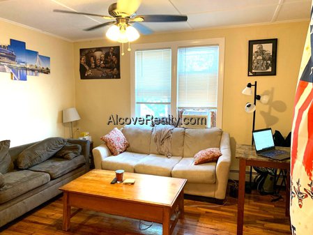 4 Bedroom Apartment for Rent in Somerville - Union Square, MA
