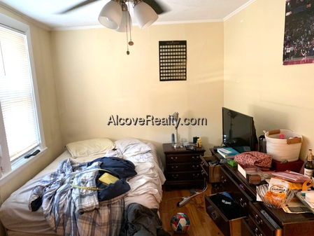 4 Bedroom Apartment for Rent in Somerville - Union Square, MA