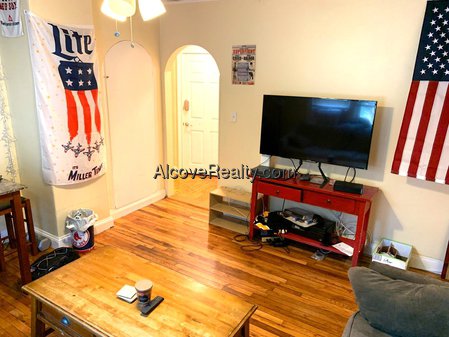 4 Bedroom Apartment for Rent in Somerville - Union Square, MA