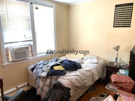 4 Bedroom Apartment for Rent in Somerville - Union Square, MA