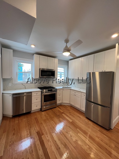 4 Bedroom Apartment for Rent in Somerville - Davis Square, MA