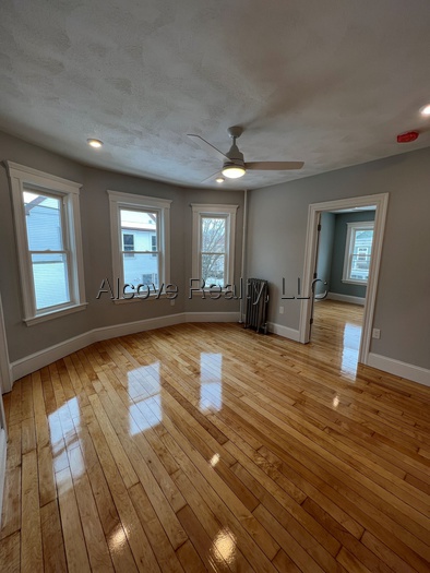 4 Bedroom Apartment for Rent in Somerville - Davis Square, MA