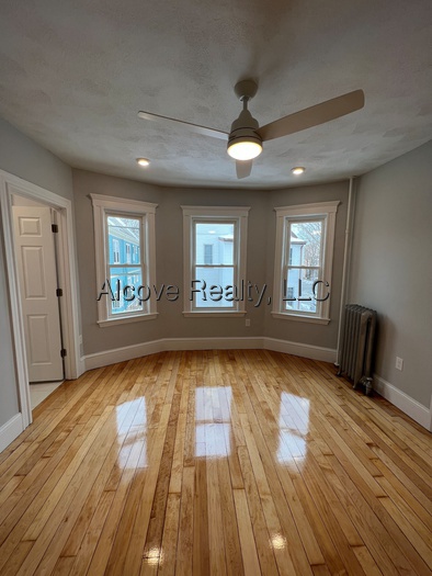 4 Bedroom Apartment for Rent in Somerville - Davis Square, MA