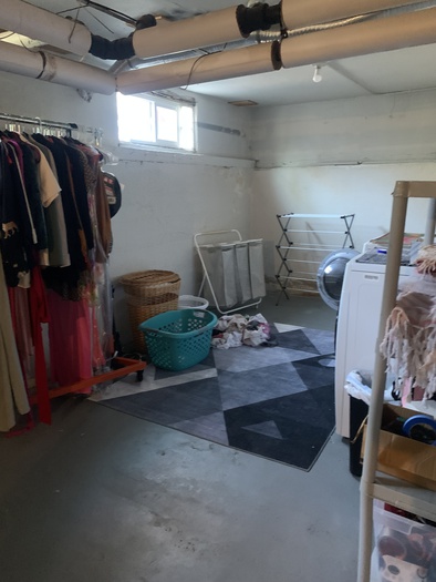 2 Bedroom Plus Apartment for Rent in Newton, 