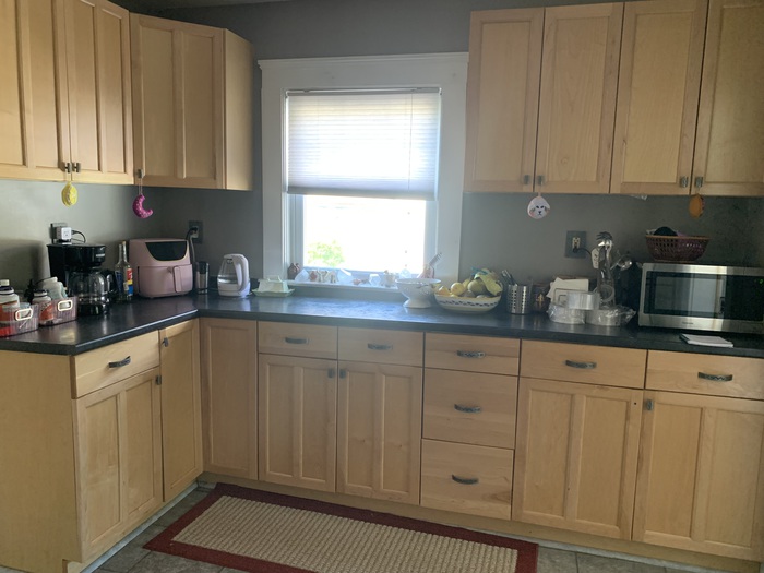 2 Bedroom Plus Apartment for Rent in Newton, 