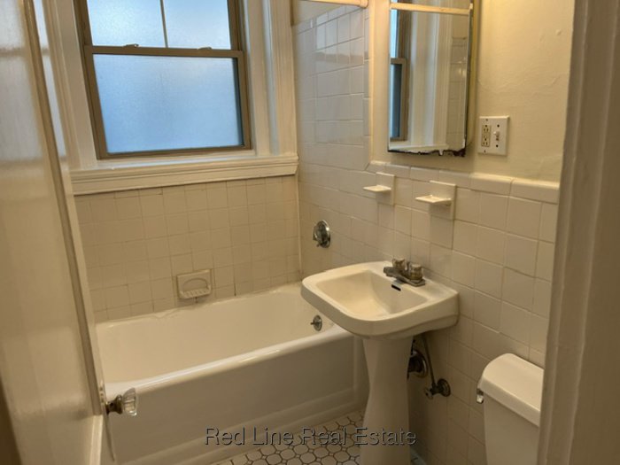 Studio Apartment for Rent in Cambridge, MA