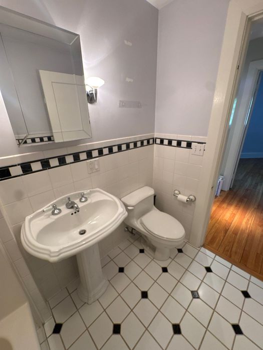 1 Bedroom Apartment for Rent in Newton, MA