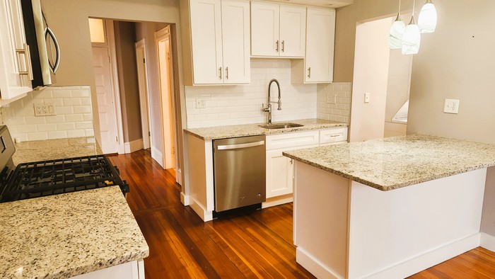 3 Bedroom Apartment for Rent in Boston - Mission Hill, MA