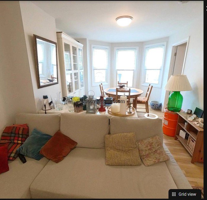 3 Bedroom Apartment for Rent in Somerville - Davis Square, MA