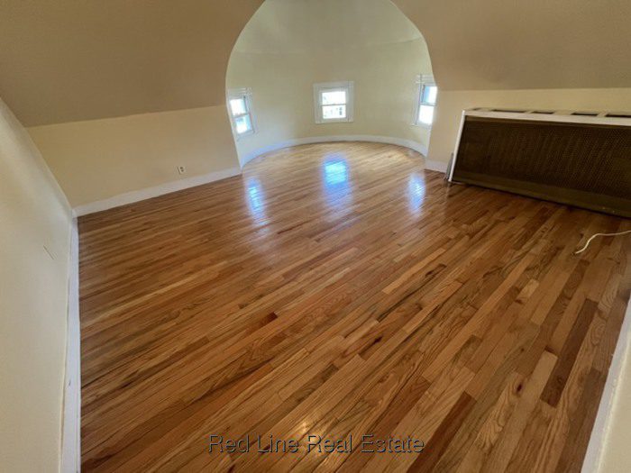 1 Bed Apartment for Rent in Somerville - Winter Hill MA | Listed by Red Line Real Estate