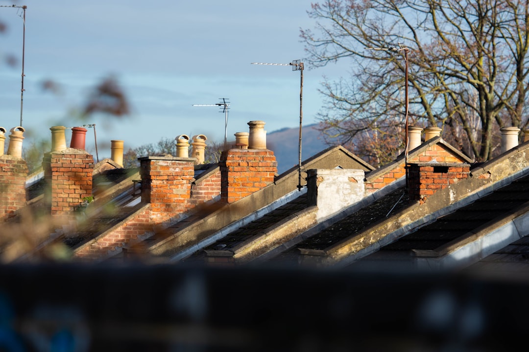 Rooftops, chimnies. Image by Unsplash